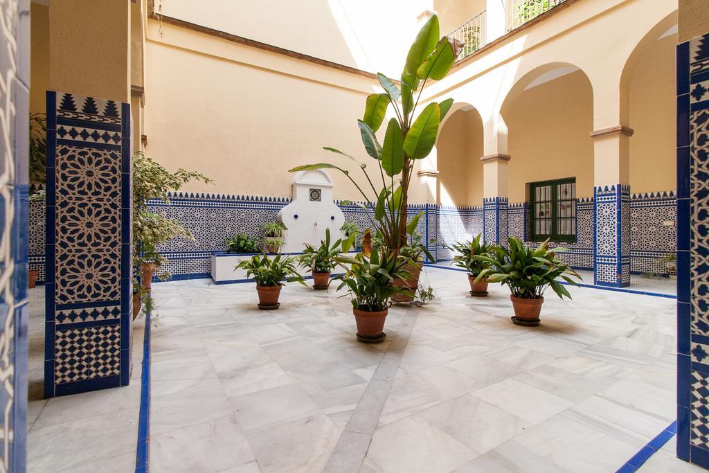 Cn Parking Incluido Apartamento 2D En Zona Monumental, Seville
